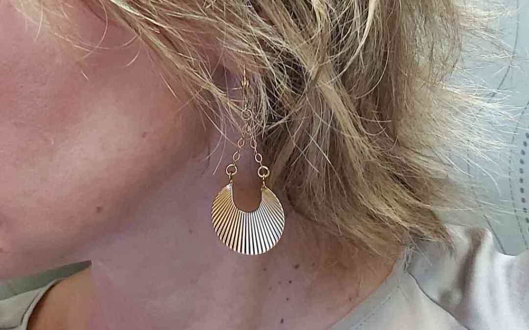 Boucles eventail dore