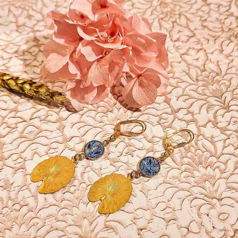 boucles fleur lotus plumes resine lydee deco