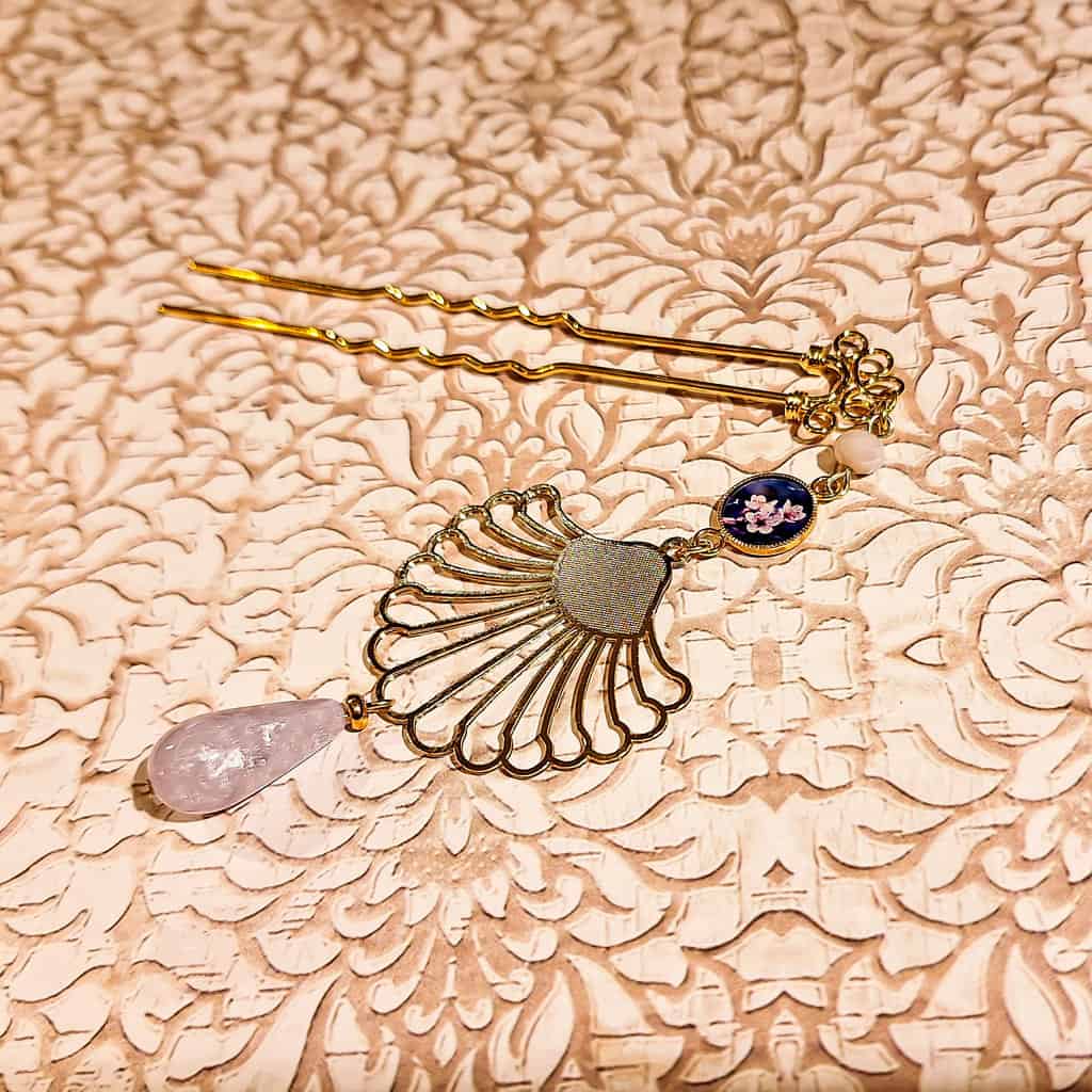 pique cheveux feuille tropicale resine fleurs cerisier violet 1