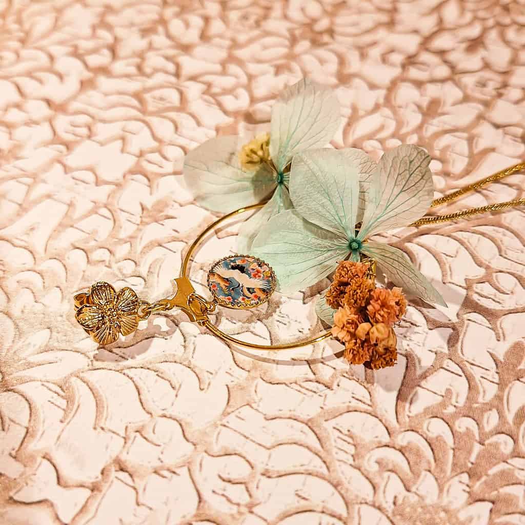 boucles créoles fleur hortensia gypsi resine oiseau japon lydee deco vert rose pastel 9b