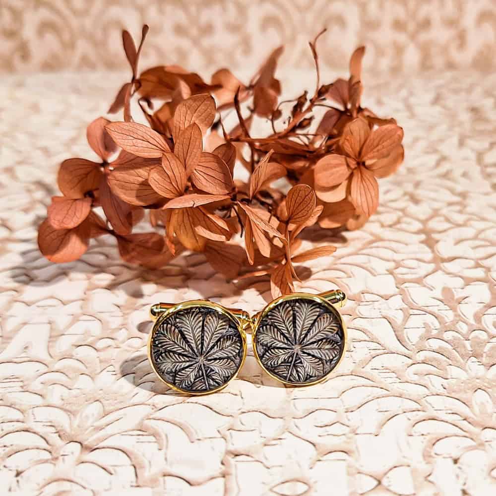 boutons de manchettes mode feuille argent or resine lydee deco