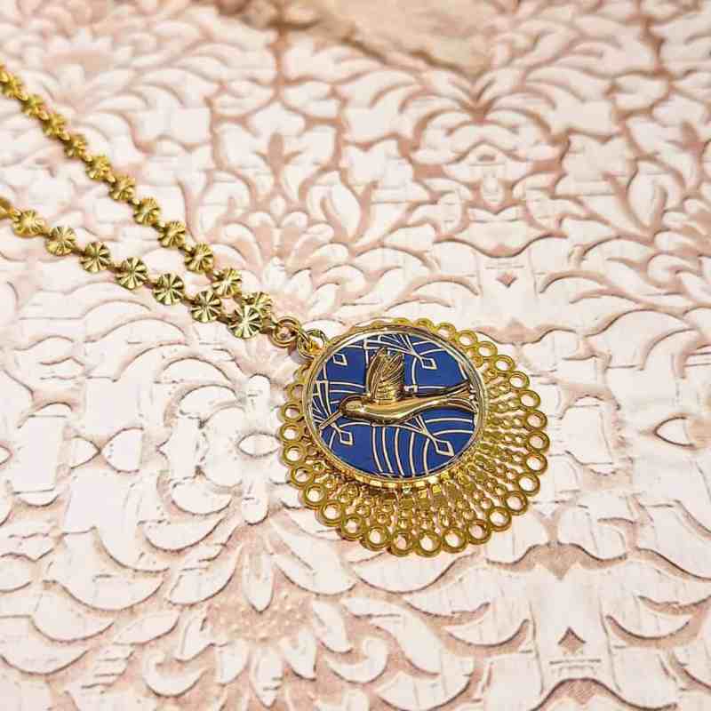 collier sautoir oiseau art deco bleu dore lydee deco