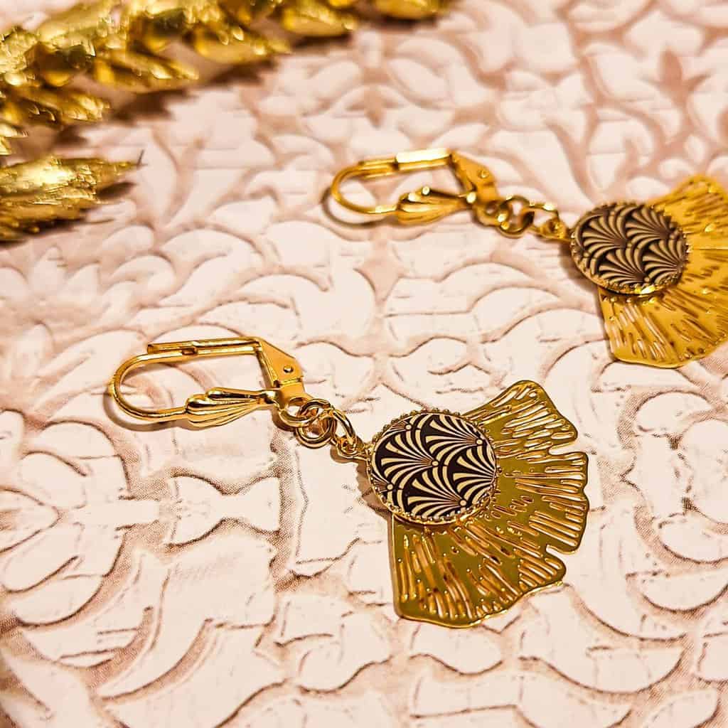 boucles ginkgo dore eventail resine art deco lydee deco