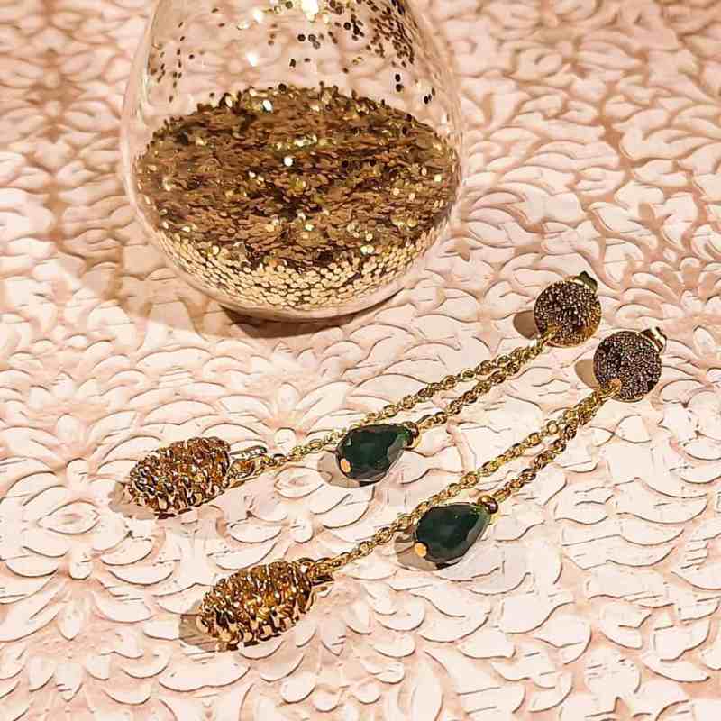 boucles pomme de pin perles gouttes vert sapin dore lydee deco