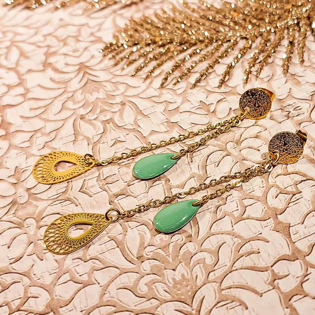 Boucles sequins goutte chaine resine gouttes dore vert