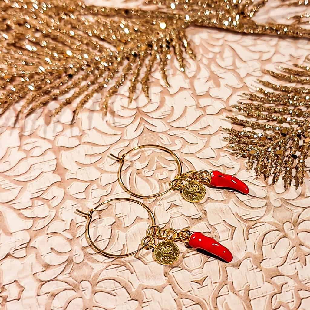 creoles piment acier inoxydable piment ouge medaillon