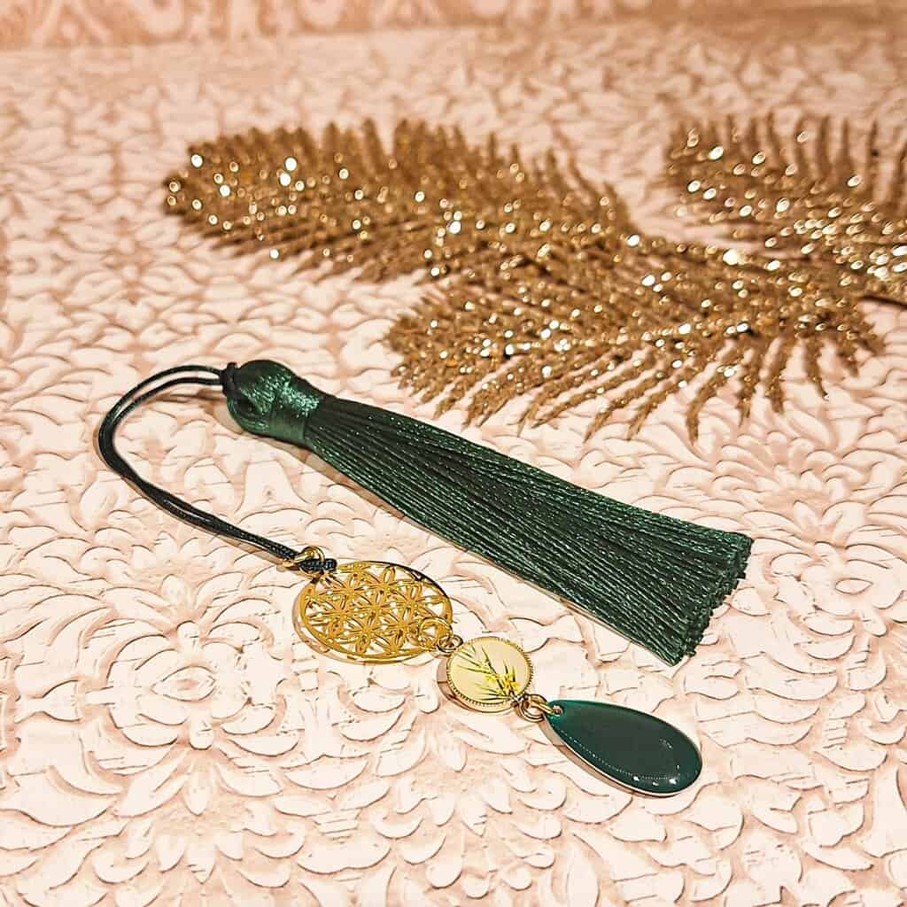 Marque pages fleurs de vie livre resine mimosa jaune vert resine lydee deco