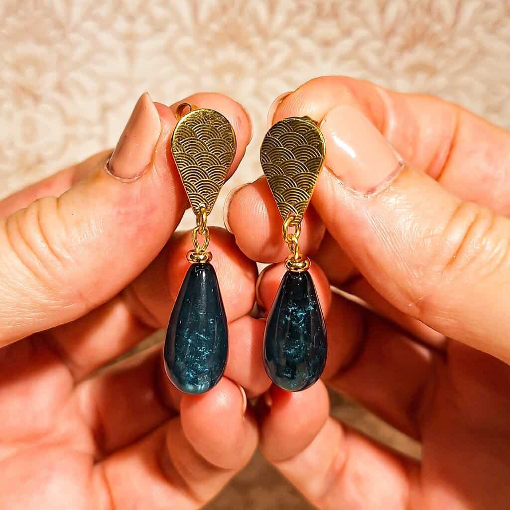 Boucles d'oreilles - Boule verte - 3 cm on Gens de Confiance